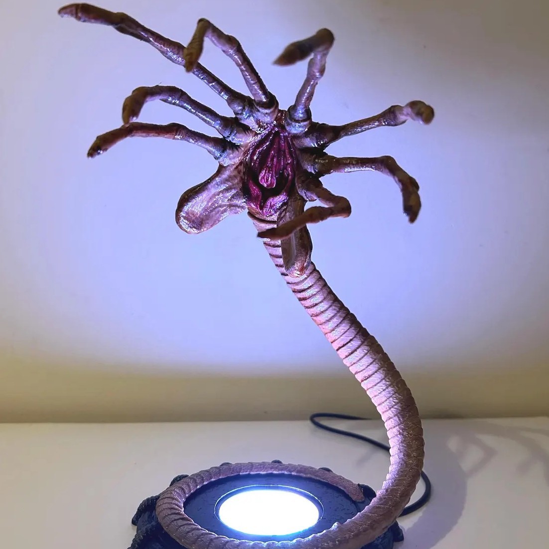 Alien Facehugger Lamp Nightlig - Lighting Decor Items 评论和价格