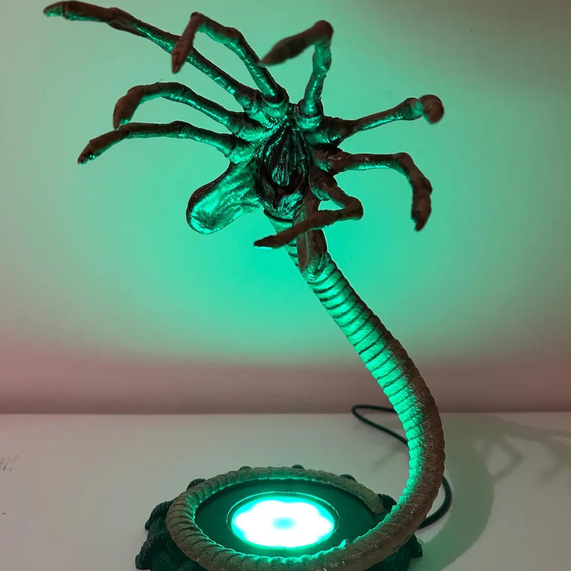 Alien Facehugger Lamp Nightlig - Lighting Decor Items 评论和价格