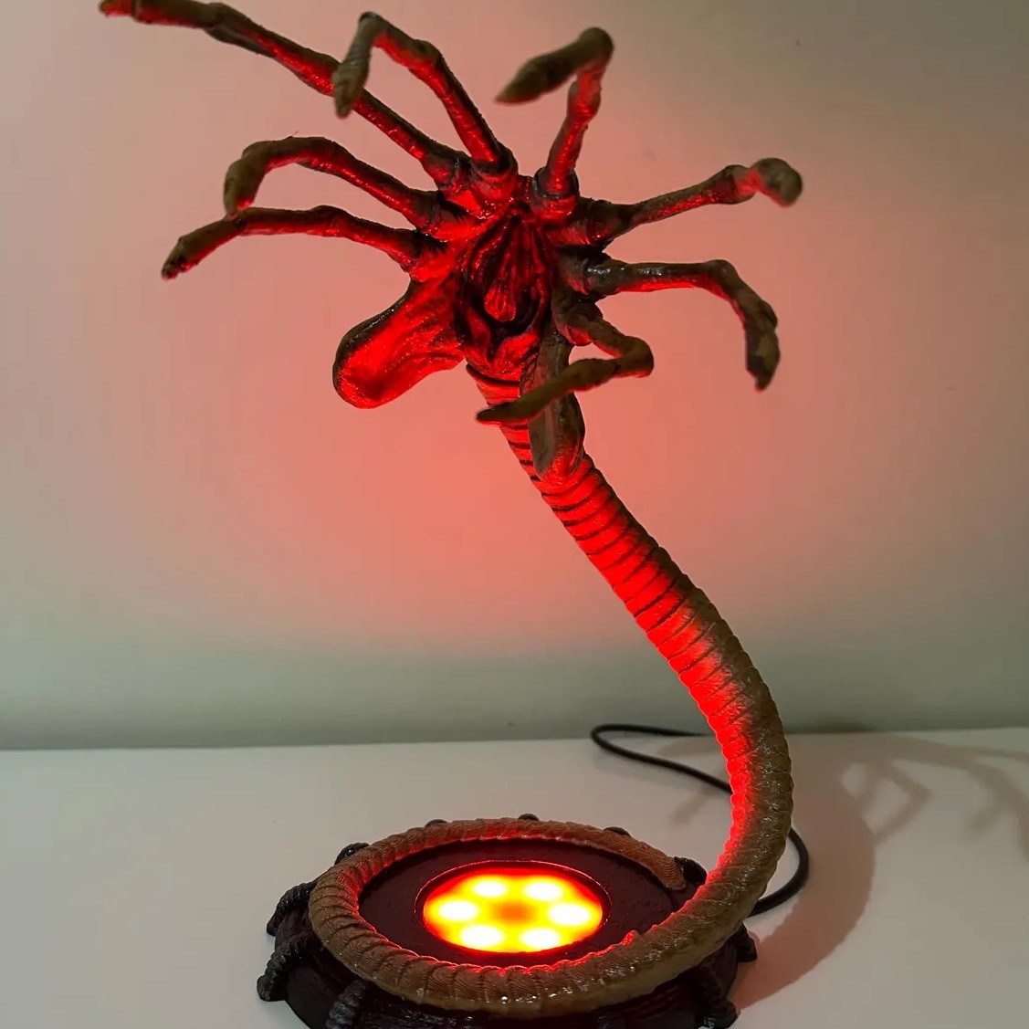 Alien Facehugger Lamp Nightlig - Lighting Decor Items 评论和价格