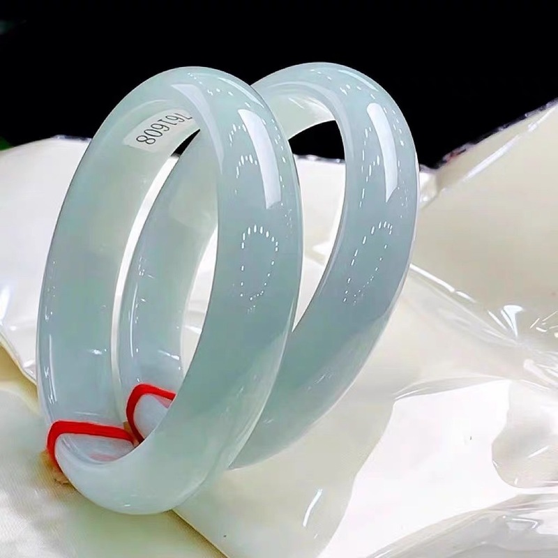 Old Mine Icy Burmese Bracelet, - Lighting & Home Decor Studio 评论和价格