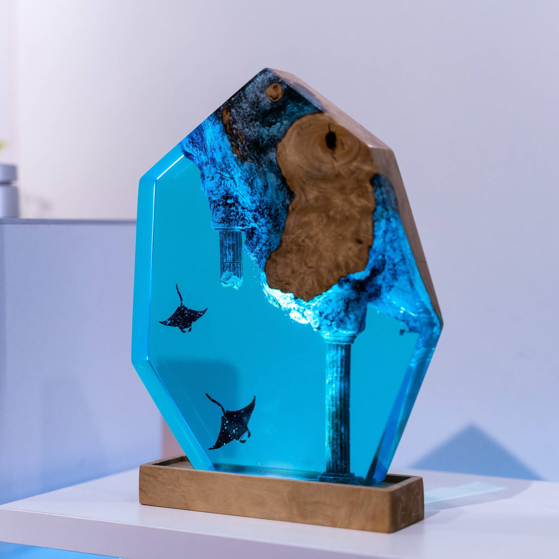 Customized Items Resin Table L - Lighting Decor Items 评论和价格